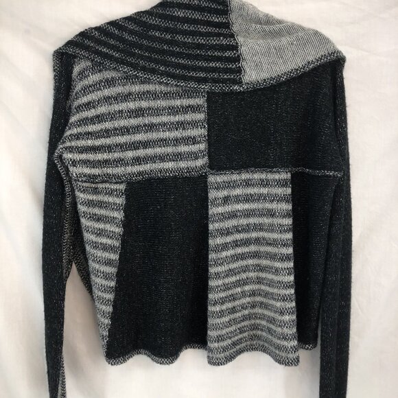 Vintage CAbi Wool Acrylic Black and Gray Womens Shawl Wrap Size M - Picture 5 of 8